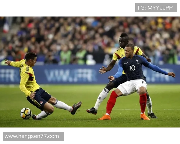 哥伦比亚与法国足球对决数据分析及比赛回顾