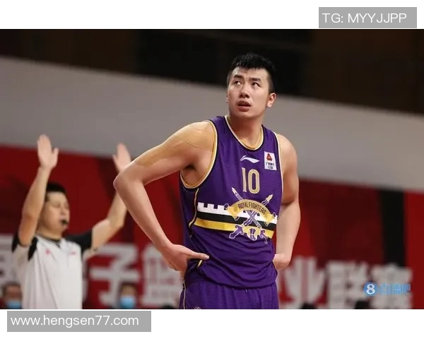 邹雨宸:从篮球新星到职业生涯的辉煌旅程与成长故事 邹雨宸:从篮球新星到职业生涯的辉煌旅程与成长故事