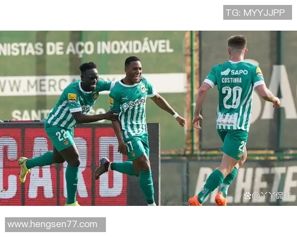 里奥阿维与艾维斯激战正酣谁能在这场对决中笑到最后 里奥阿维与艾维斯激战正酣谁能在这场对决中笑到最后