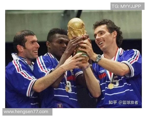 贝林厄姆:年轻球员如何在国际舞台上崭露头角与未来发展潜力分析 贝林厄姆:年轻球员如何在国际舞台上崭露头角与未来发展潜力分析