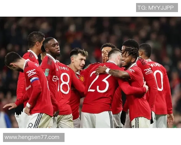 英超历史交锋曼联与曼城的战绩分析与精彩瞬间回顾