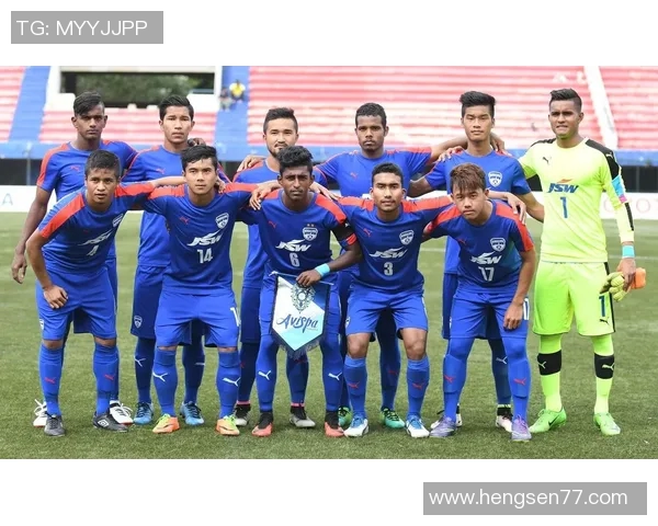 雷霆对阵黄蜂精彩赛事无插件直播全程回顾与分析